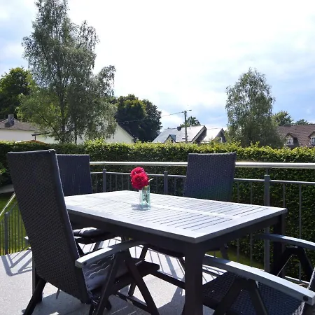 In With Private Garden Terrace